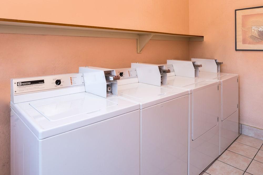 Motel La Fuente & 3*