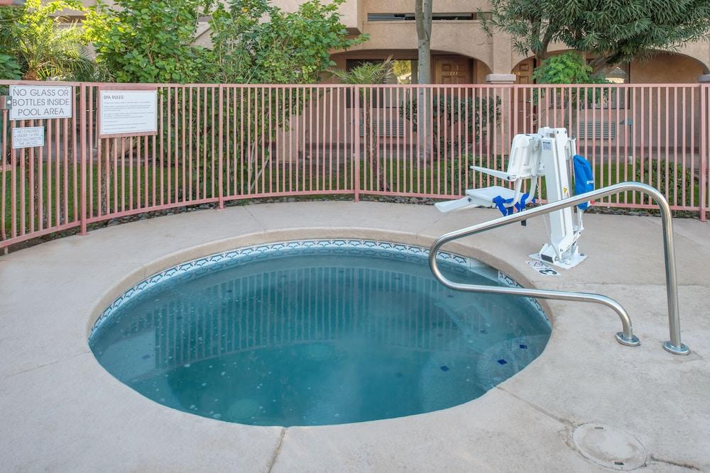 Motel La Fuente Inn&suites