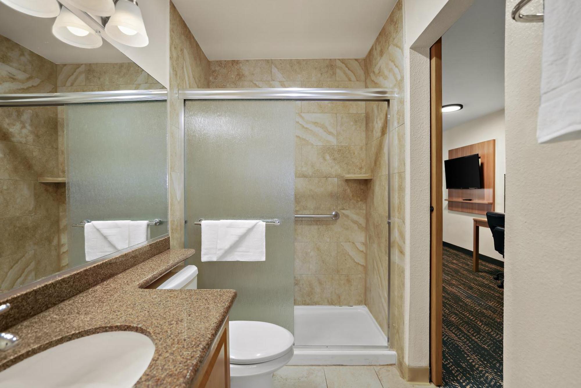 Motel La Fuente Inn&suites 3*