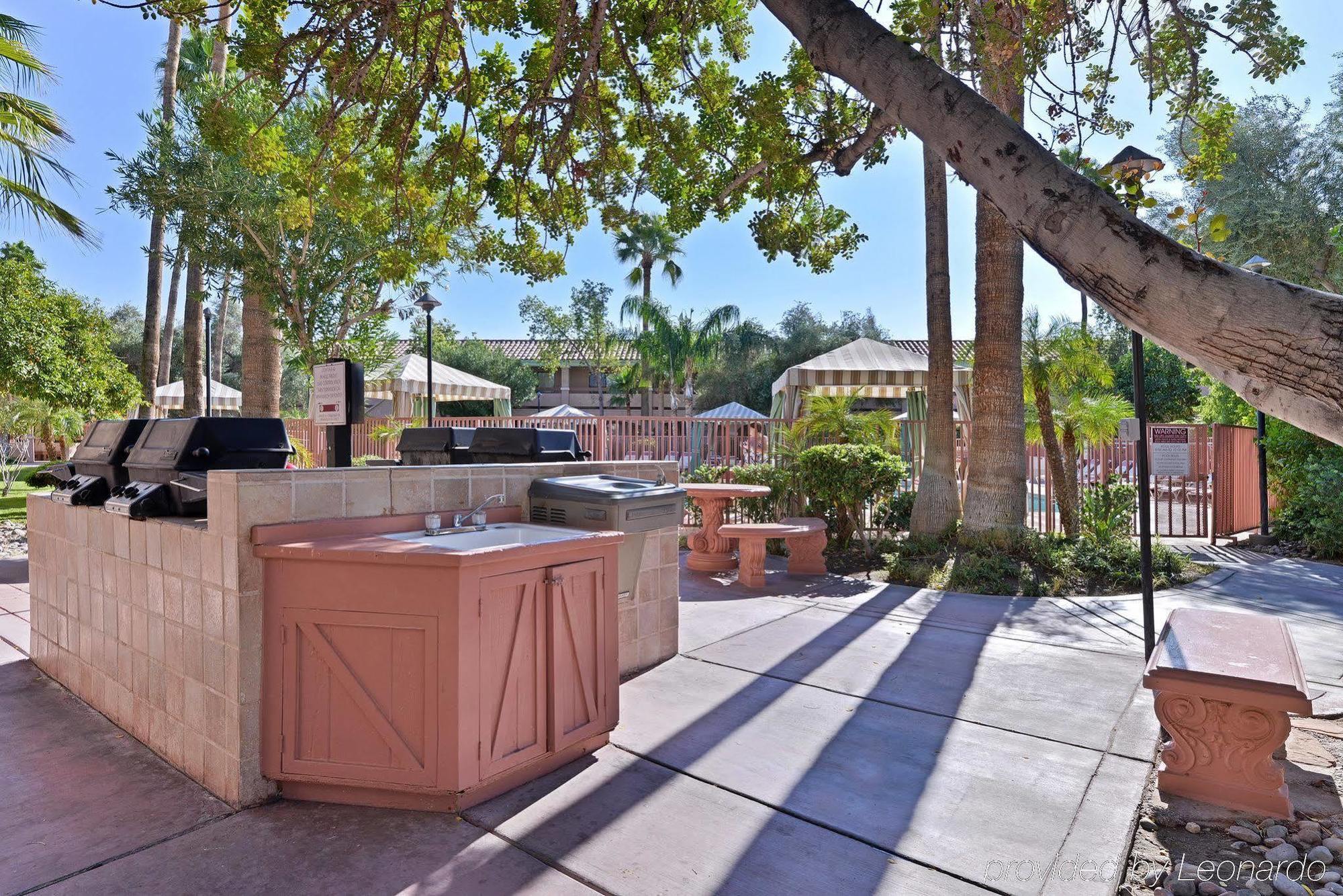Motel La Fuente Inn&suites 3*