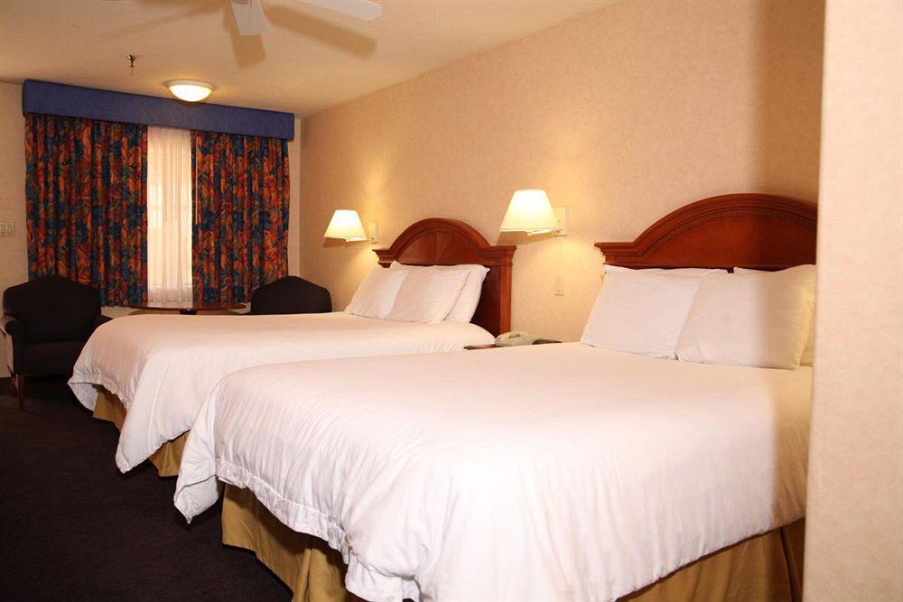 Motel La Fuente Inn&suites 3*